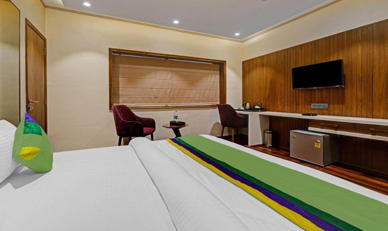 Treebo Z Hotel Bhilwara Ngoại thất bức ảnh